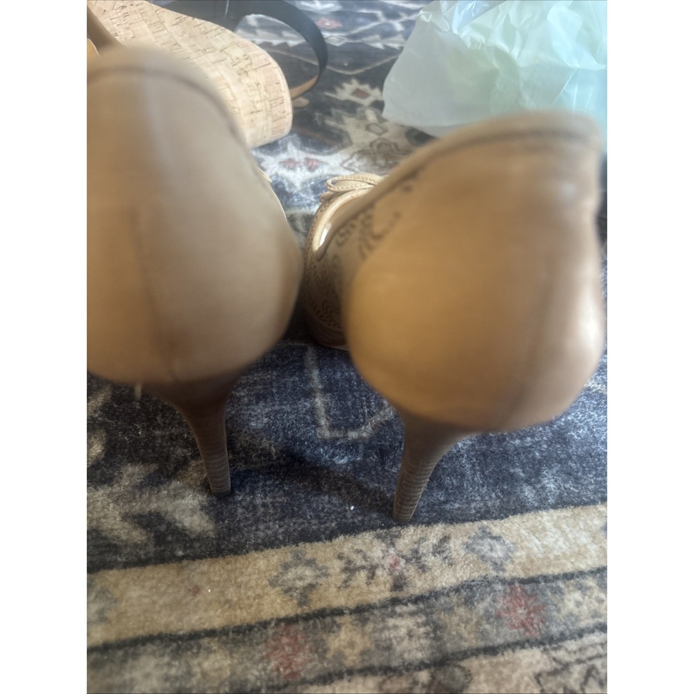 Coach Bethanie Sand Platform Pump - size 9 - Picture 6 of 8